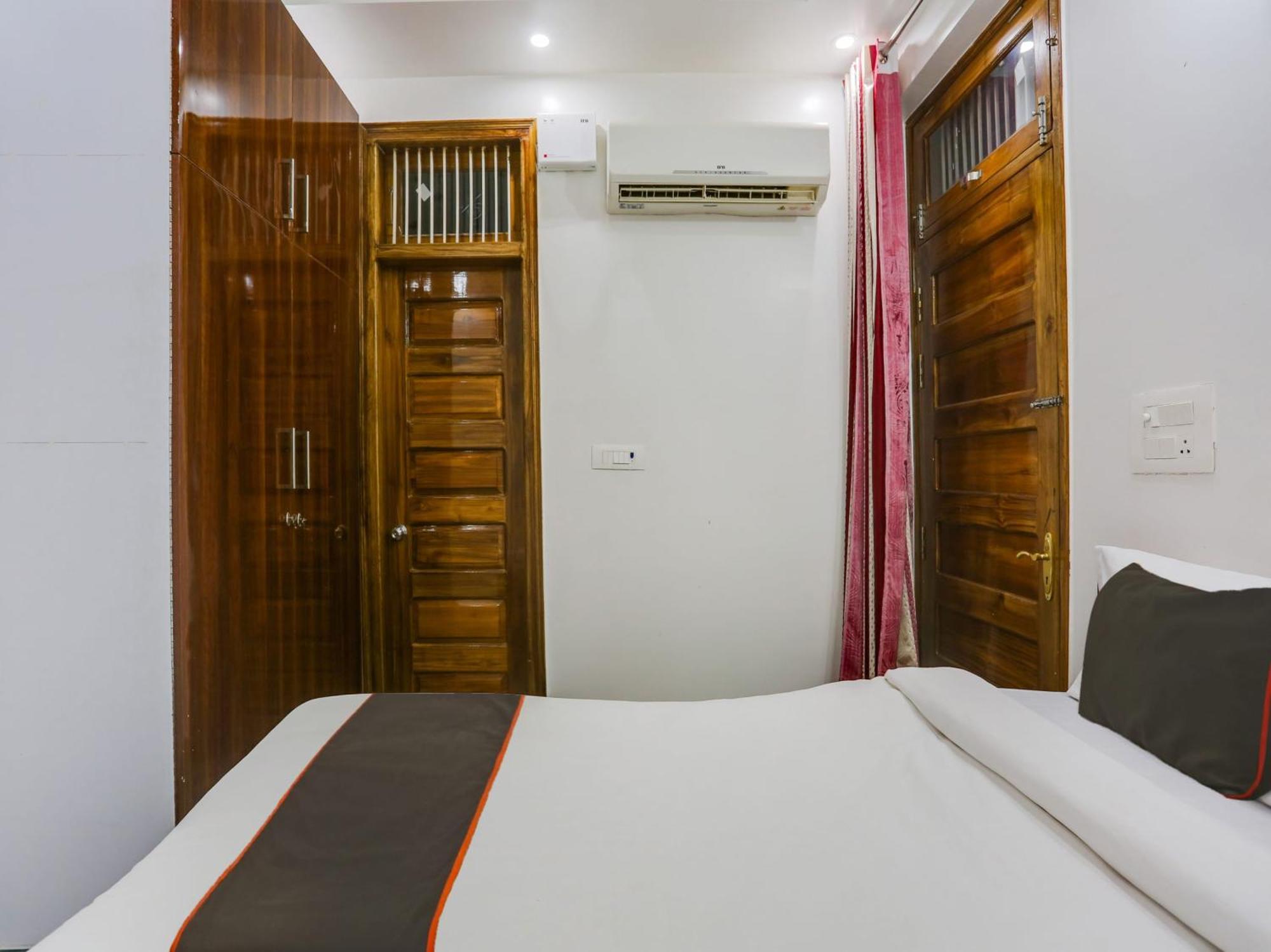 Collection O Sagar Inn Gurgaon Bagian luar foto